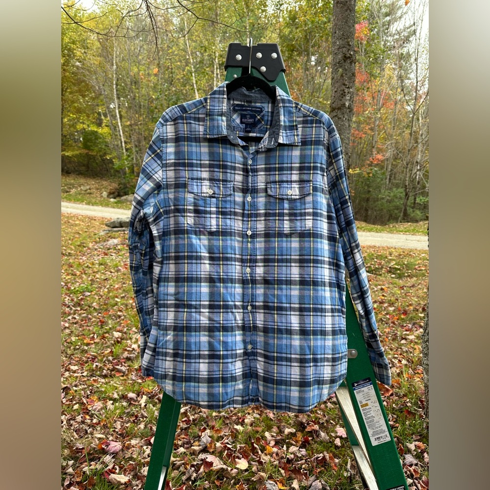 Old Navy Plaid cotton button down